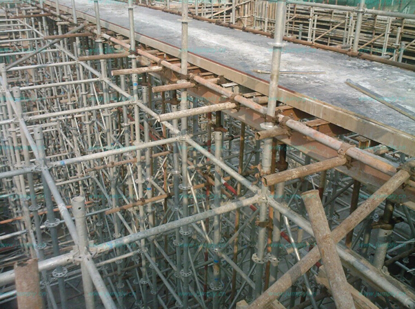 【建筑鋼管腳手架】完工后理應(yīng)“功成身退”！